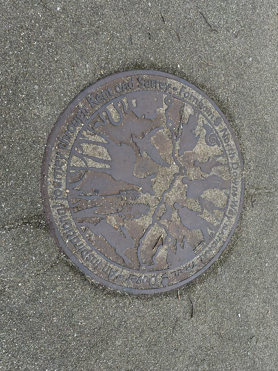 JenWalkingUK's tweet photo. … the official start/finish point of the North Downs Way in Dover! https://t.co/SI4LPa3QXw