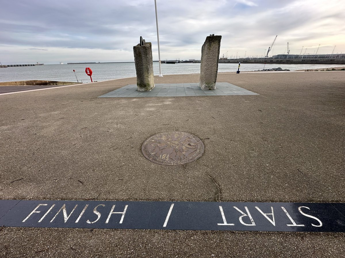 JenWalkingUK's tweet photo. … the official start/finish point of the North Downs Way in Dover! https://t.co/SI4LPa3QXw