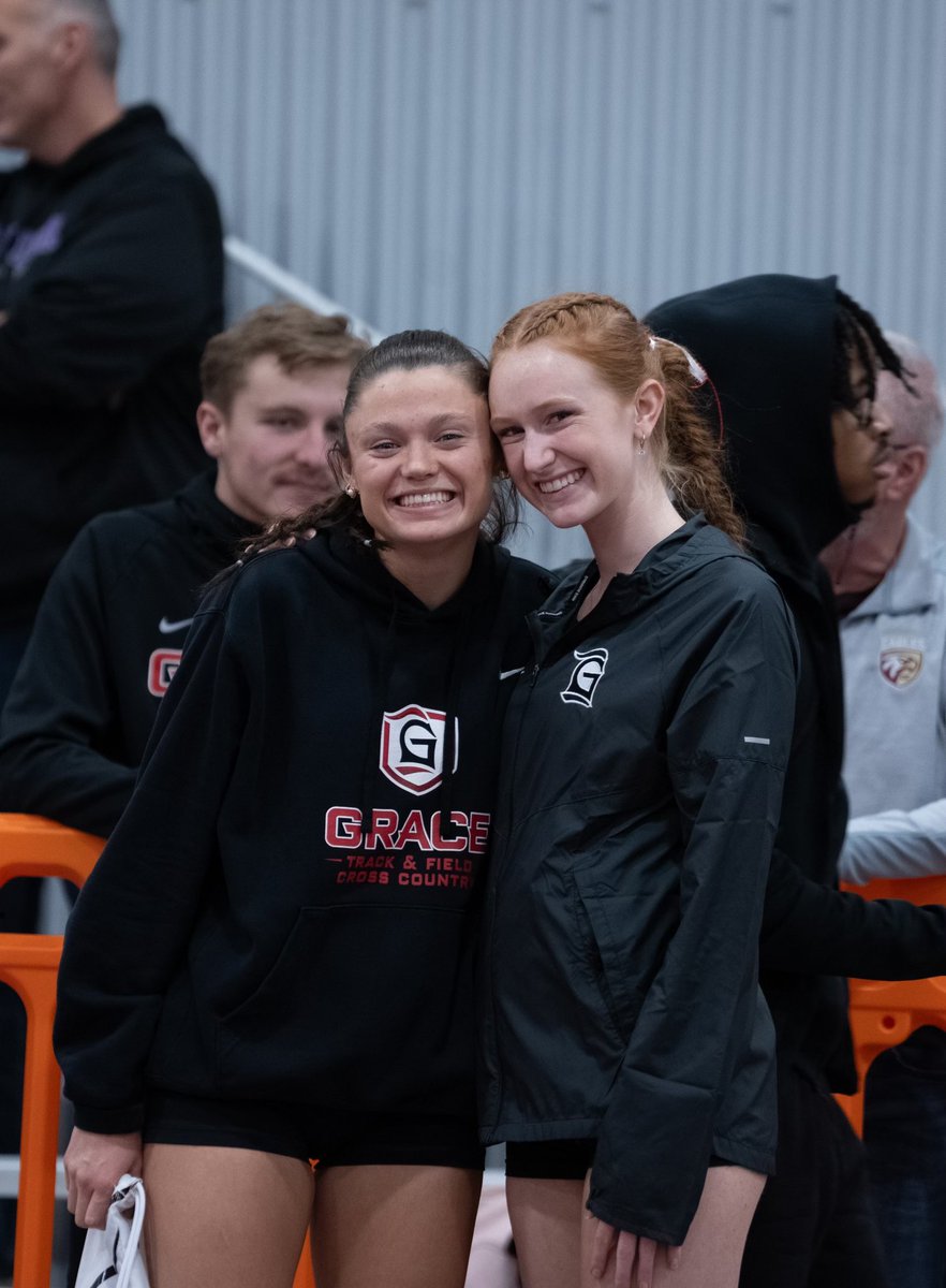 GraceCollegeXC's tweet image. 🤗⚡️😃⚔️

Enjoying the gift as we’re getting started / Season opener 📸 at Indiana Tech

#ReptheG 🔴⚫️