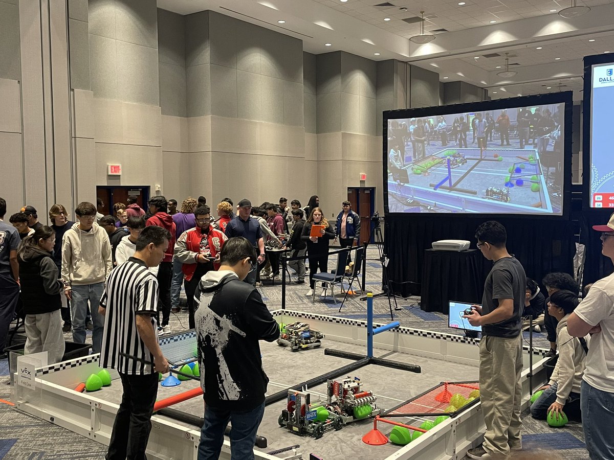 mark.williams@cfisd. tweet media