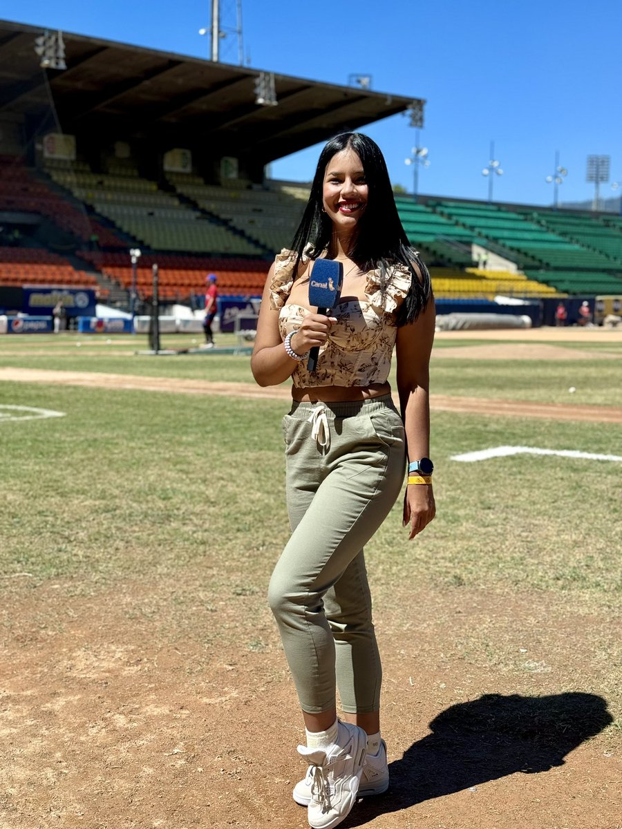 ⚾️📺❤️
Saludos para todos 🫡