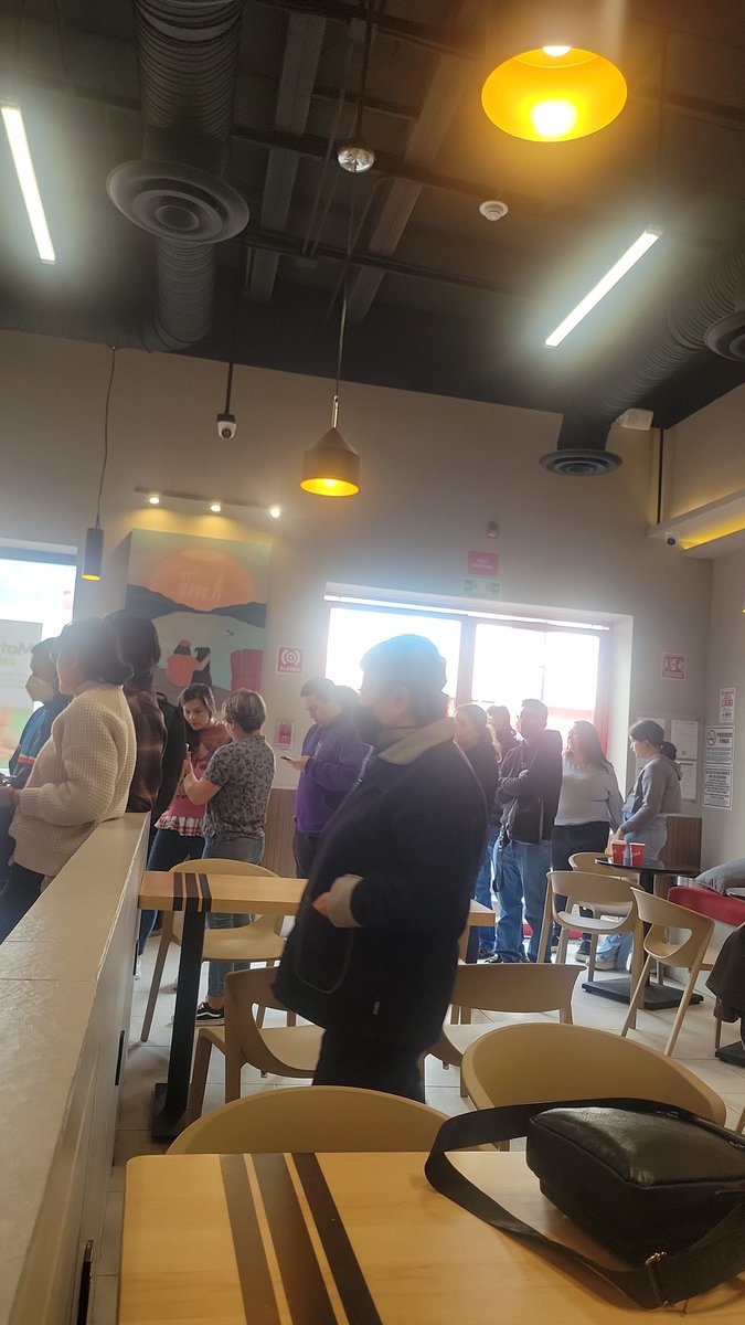 DaniaReyna's tweet photo. @TimHortonsMX La sucursal en Baja California en CDMX es tan popular que necesitamos una segunda https://t.co/BiTYUNS0Rx