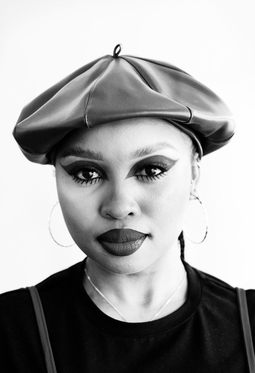 lwanie's tweet photo. New year, same studio. Back at it, let’s work
#Thase 🌸 https://t.co/zPP29xPpvr