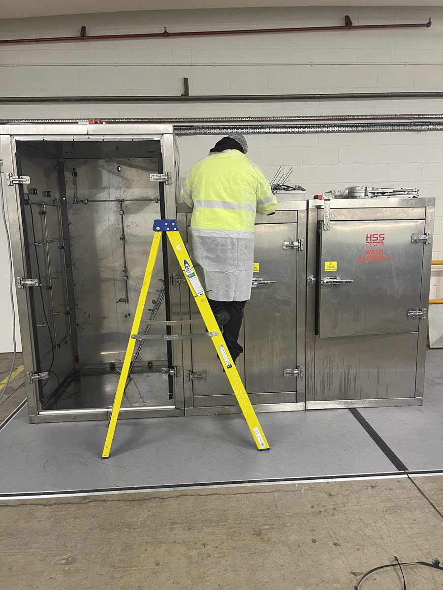 HSSONLINELTD's tweet photo. A triple cabinet cleaner for the chemical process industry designed and built in sheffield. Follow our #greenerjourney https://t.co/UlY1fs2ebC