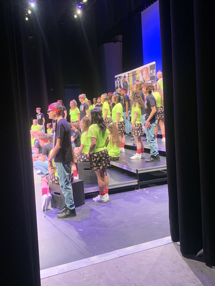 JOHNSTON SHOWZAM tweet media
