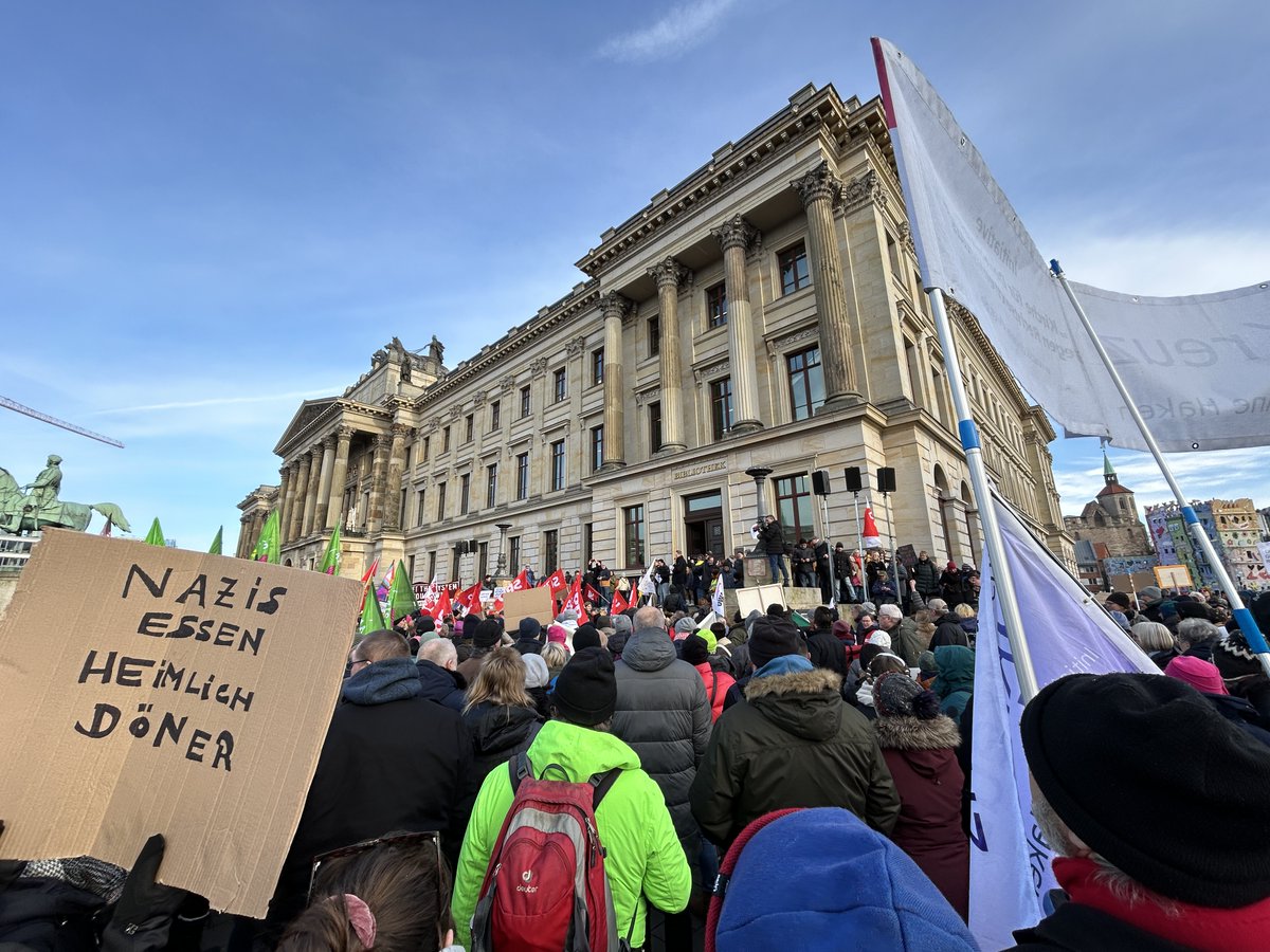 christophgoos's tweet photo. Danke #Braunschweig. #BS2001 https://t.co/5faZwQmvjk