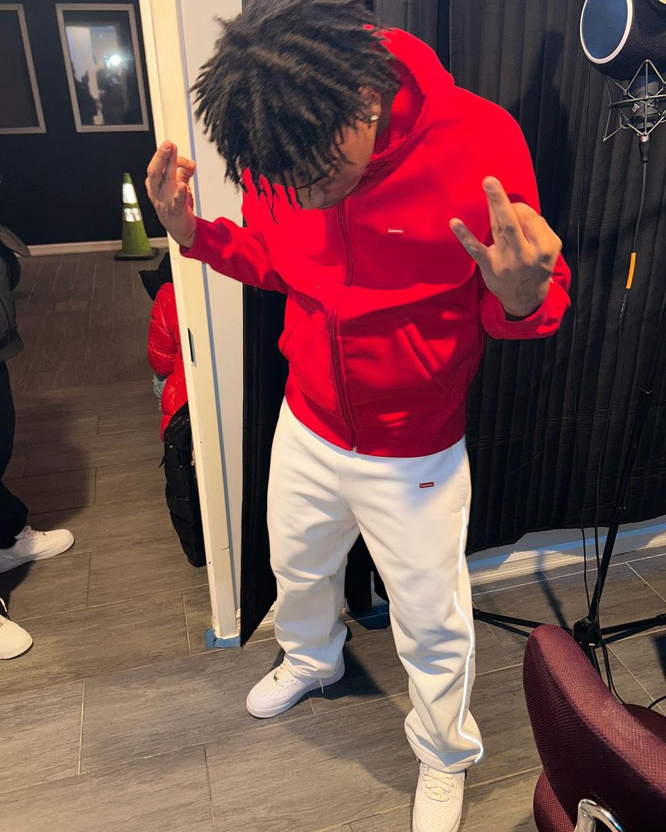 dustingobel3's tweet image. #freekayflock I feel bad for dougie his brother locked💔🔒