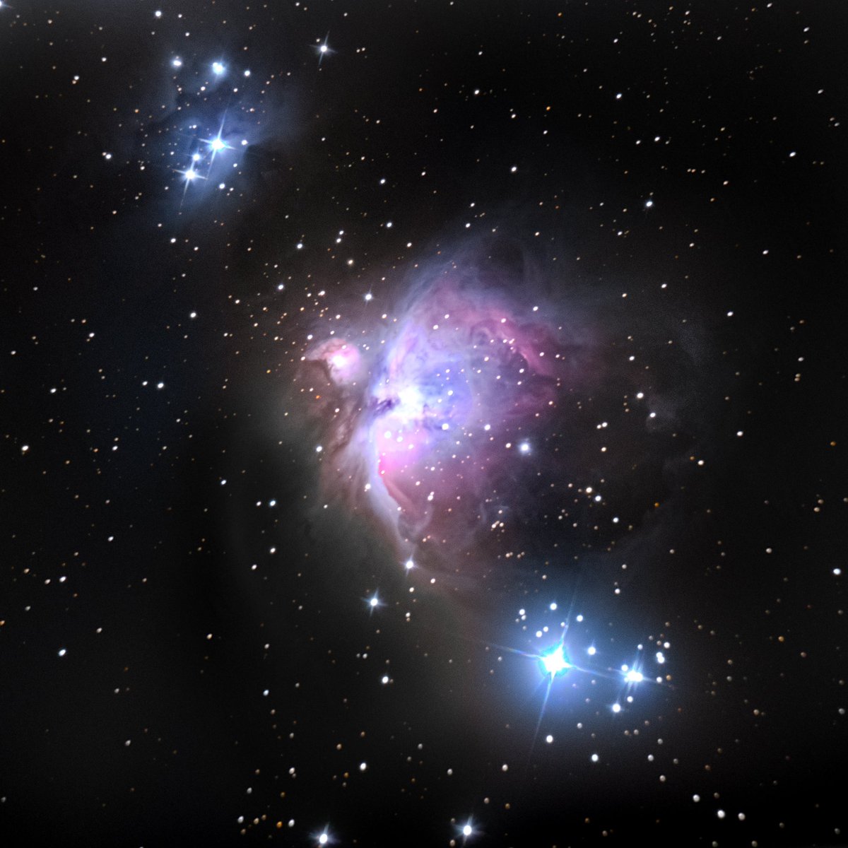 Damn you, <a href="/daraobriain/">Dara Ó Briain</a>! First time I’ve tried shooting this and all I can see is a moped helmet and a poncho!