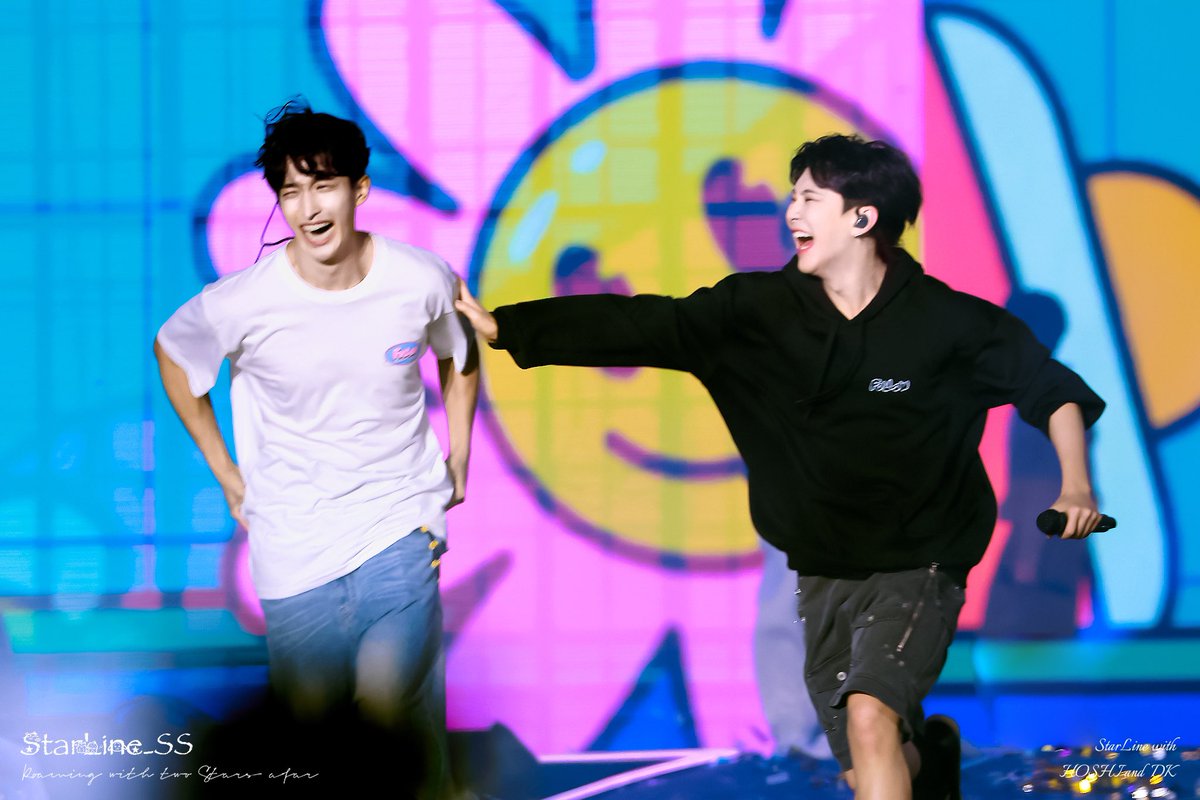 StarLine_SS's tweet photo. 240120 FOLLOW 마카오 DAY1

#호시 #HOSHI #순영 #ホシ
#도겸 #DK #석민 #ドギョム
#석순 #겸권 #SEOKSOON 
#세븐틴 #SEVENTEEN https://t.co/IhTtchmMTP