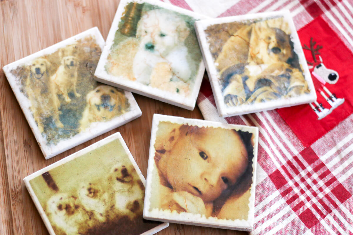 make_oh's tweet image. 🎁Looking for a DIY Gift idea?

My friend wanted coasters &amp;amp; so I knew marble photo coasters was a perfect DIY gift to do. After some trial and error, I eventually figured a method that worked well.

💻 Read how to make this fun #diy gift over at my blog - thethingswellmake.com/diy-marble-pho…