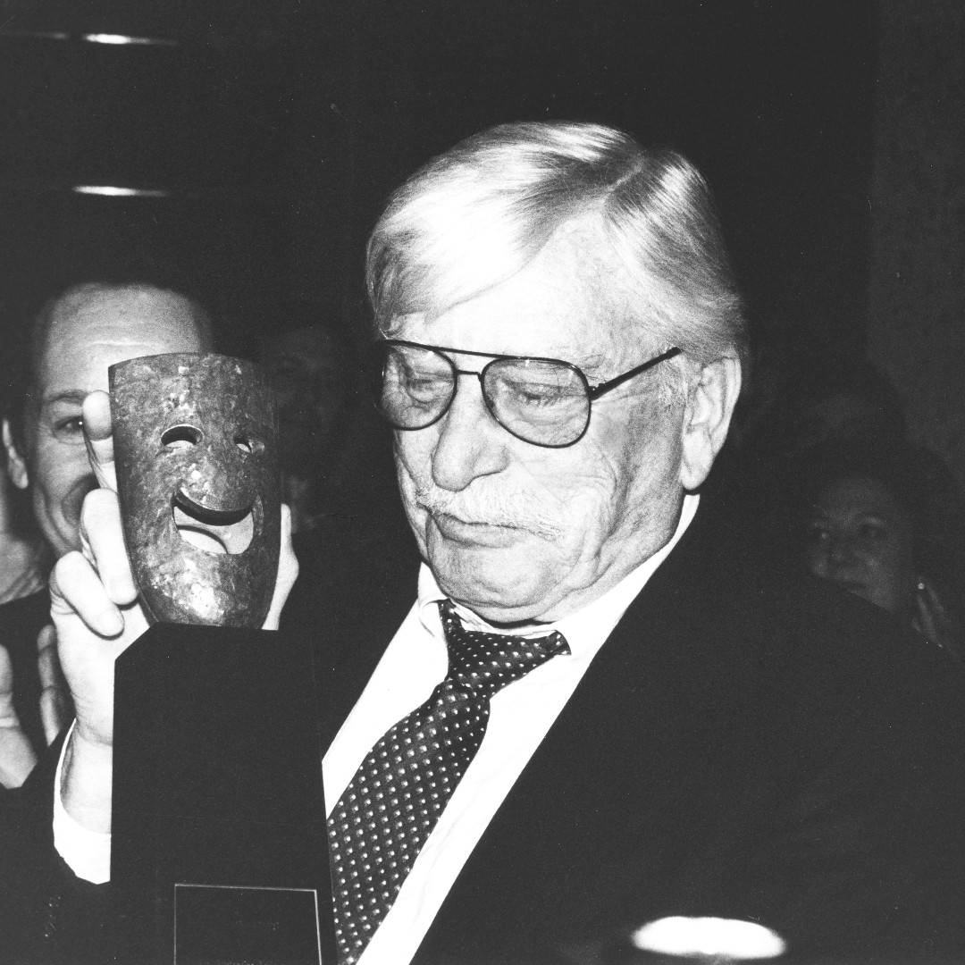 sagaftra's tweet photo. SAG's 11th president and our 1980 SAG Life Achievement Award recipient was #BOTD in 1902! The late #LeonAmes' career spanned stage, screen and radio for over 50 years, with notable roles in 'Meet Me in St. Louis' (1944) and 'Little Women' (1949). https://t.co/CJeJcPOoIK