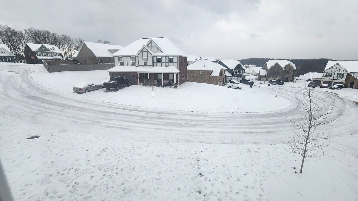 TheChilliCheese's tweet photo. @GlennJacobsTN please arrange for a salt truck to visit the Hayden Hill subdivision in Hardin Valley.  Our streets are covered with ice. https://t.co/aOfr3cogiZ