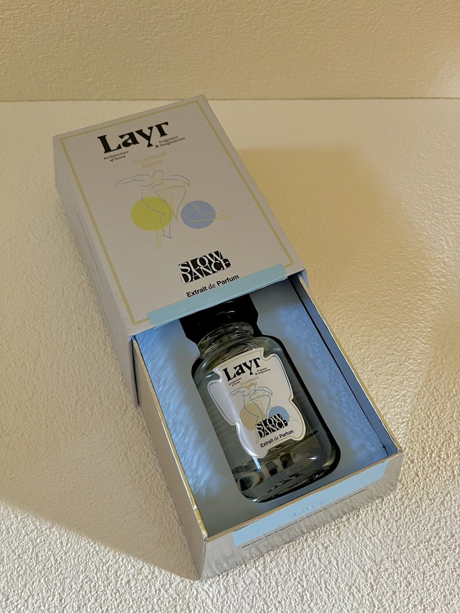 widyasaput's tweet photo. Kalo ditanya parfum favoritku apa, aku suka banget parfum dari @layr_fragrance ✨

salah satu varian yang aku coba &amp; aku suka banget wanginya tuh si “slow dance” ini ~

#reviewbypuut #Layr https://t.co/wA2s6NGV9m