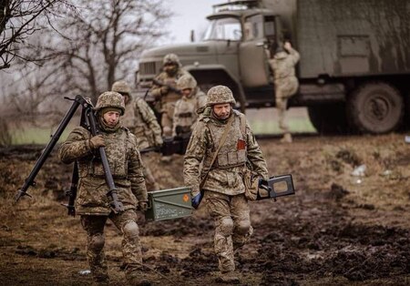 EuromaidanPR's tweet photo. Russia – Ukraine war updates as of January 20, 2024
https://t.co/ZeLqxtLUWq
#UKFL https://t.co/TnIwwVqGsR