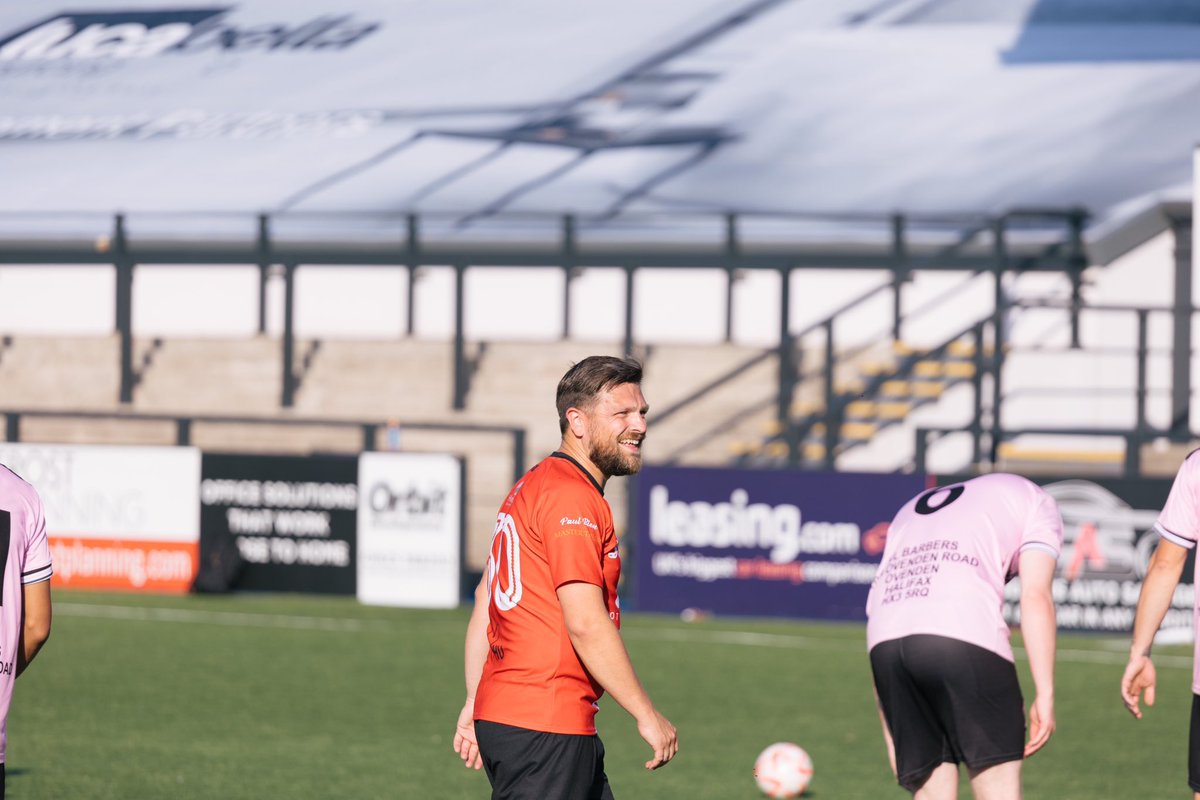 Luke Flanagan (@lukeot92) on Twitter photo Looking forward to playing for <a href="/AFCYorkies/">AFC Yorkies 🟥🦁</a> tomorrow at Uni Vs Cherry Mae FC.
Hope the rain eases off… 🙄🤣☔️ Looking forward to playing for <a href="/AFCYorkies/">AFC Yorkies 🟥🦁</a> tomorrow at Uni Vs Cherry Mae FC.
Hope the rain eases off… 🙄🤣☔️