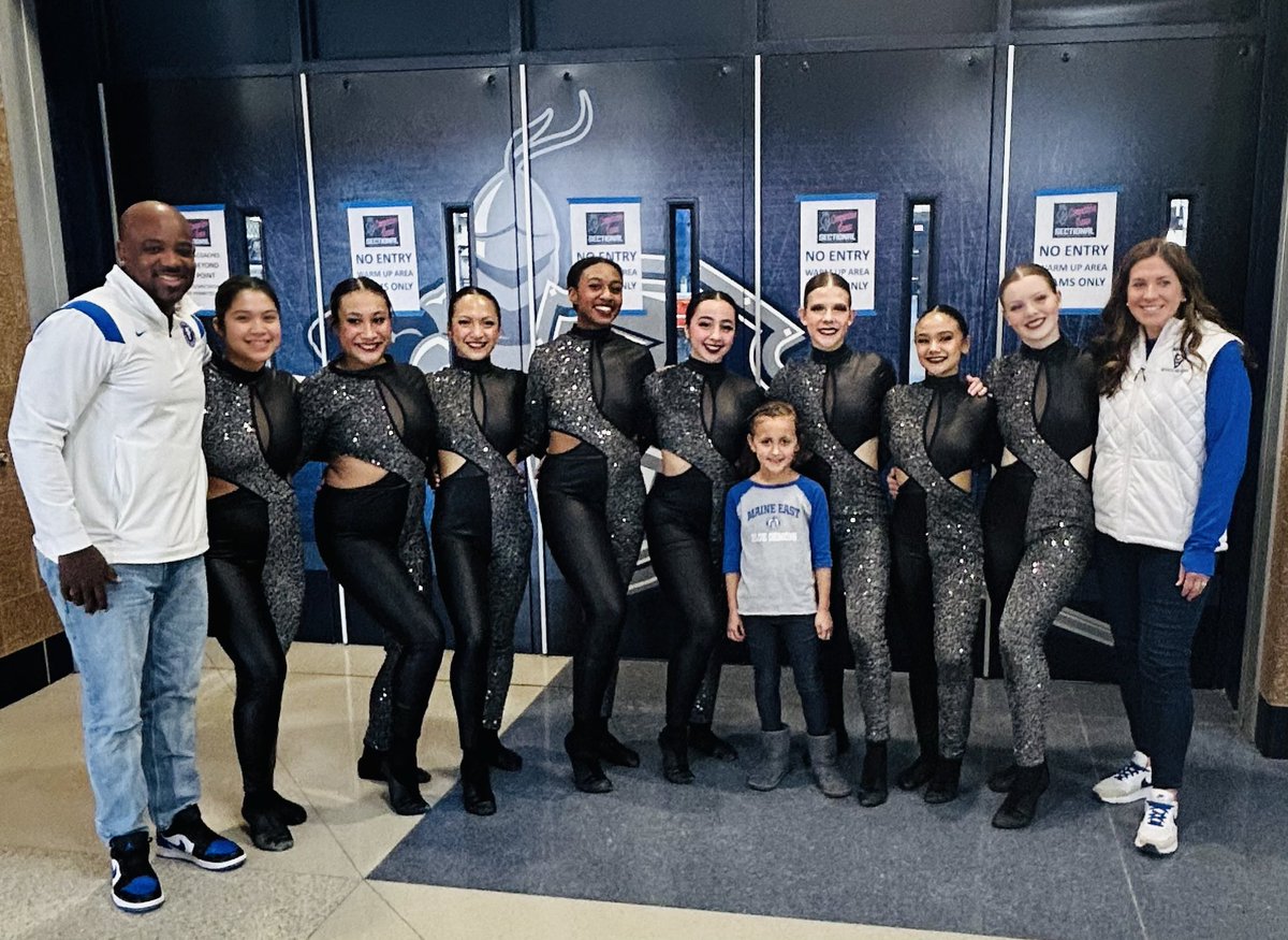 Demon Squad was amazing! Awesome performance <a href="/MEHSBlueDemons/">Maine East Athletics</a>  So proud of these girls!