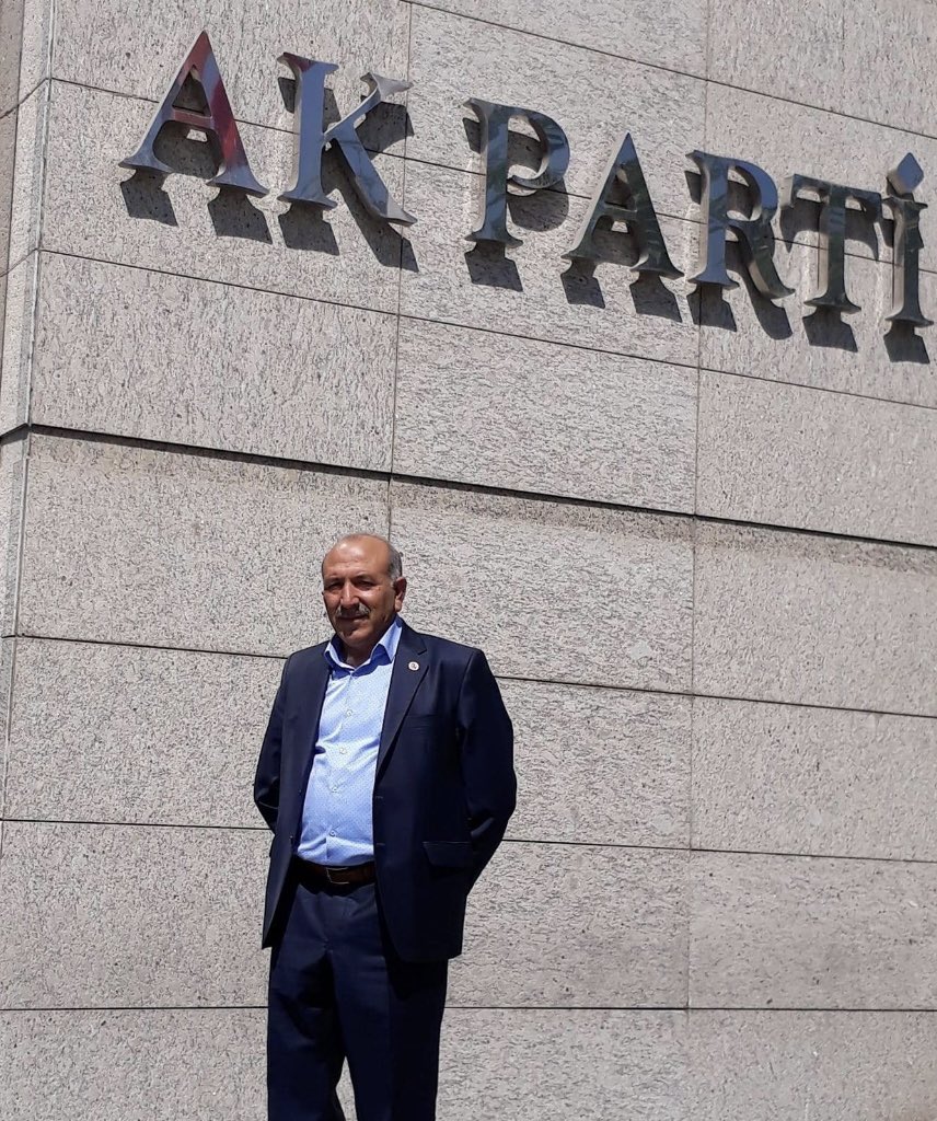 Hizmete aday, çınar halkının istek ve beklentilerini karşılamaya aday. Daha güzel bir memleket için M. Sait GÜLÇER çınar belediye başkanlığına aday.⁦<a href="/GalipEnsarioglu/">Galip Ensarioğlu</a>⁩ ⁦<a href="/Kepoluasuna/">Suna KEPOLU ATAMAN</a>⁩ ⁦@AkPartiDbakir⁩ ⁦<a href="/mehmetsaityaz/">Mehmet Sait YAZ</a>⁩