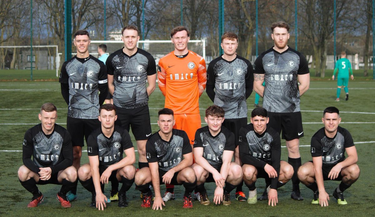 AlQuinn2015's tweet photo. FAI JUNIOR CUP
5th Round Result

Old County came from behind to progress into the last 16 after running out 2-1 Winner over Usher Celtic in a trilling local derby in Brickfieds park this afternoon
Usher started brightly and Thaigh Keough put Usher 1 up after 9 mins it wasn't till the 45th+3 min where the county got back into the game with Cal Keane scoring to go into the break all square
And in the 63rd min Old county got a pen for handball and Cal Keane stepped up to slot the ball past Ushers keeper Chris Shannon to put old county 2-1

Full-Time

Old County  2
Usher Celtic  1

@Oldcounty19 @UsherCelSeniors  @LSLLeague 
📸📸📸📸📸📸📸📸📸
https://t.co/r5e2EMd9dR