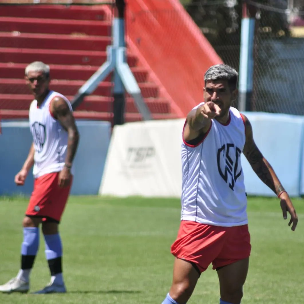 CABrown_Oficial's tweet photo. Segundo partido:
Brown 1️⃣ Los Andes 2️⃣
⚽️ Modon

Wysocki; Bogado, Arrechea, Aguirre, Palomeque; Modon, Sproat, Chavez, Sangiovani; López y Martínez.

⚠️ Se disputaron 2 tiempos de 30 minutos. https://t.co/wmbklcP5LJ