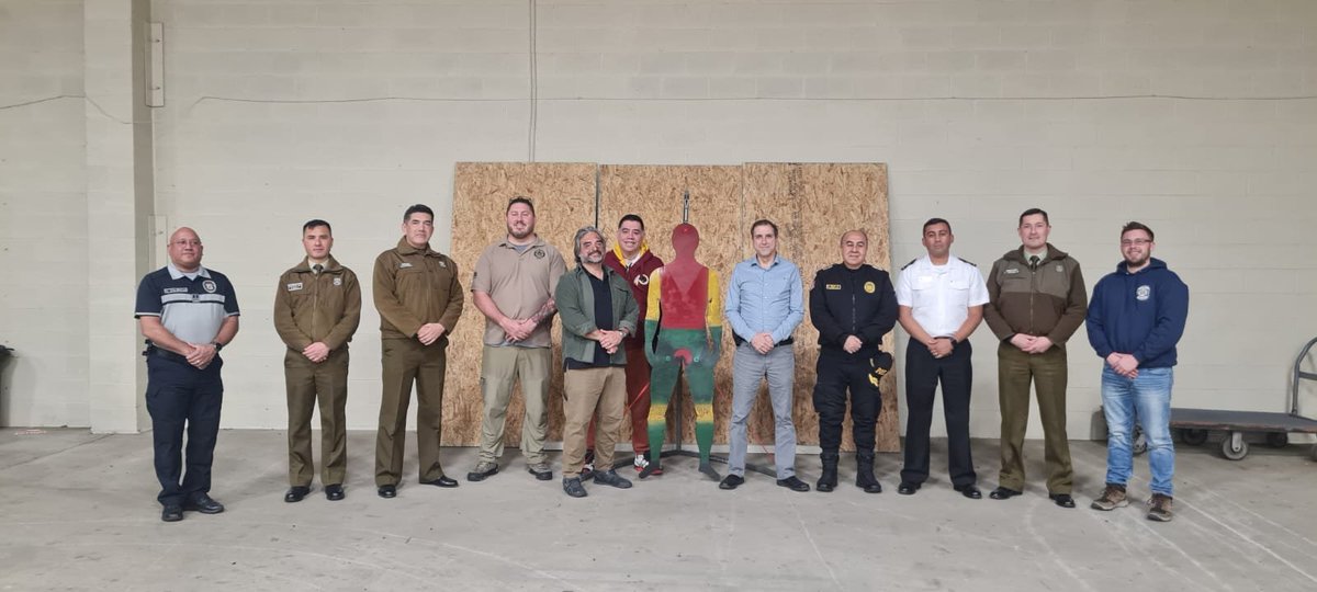 apalausa's tweet photo. Integrantes de @apalausa , realizaron una visita a la
@USMarshalsHQ, a fin de conocer las diferentes técnicas y operaciones como intercambio de experiencias entre las diferentes Policias de America. https://t.co/uqjwx0fJ6W