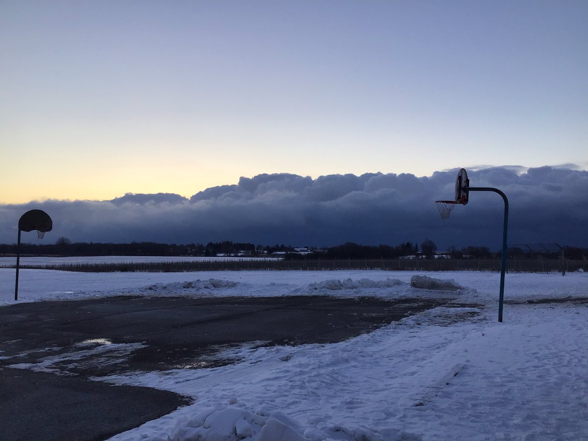 WFPBischoff's tweet photo. Beautiful examples of condensation in the cold air above the warmer waters of Lake Ontario as seen looking south across The Pines’ fields this past week:) https://t.co/dl9U7fUq8C
