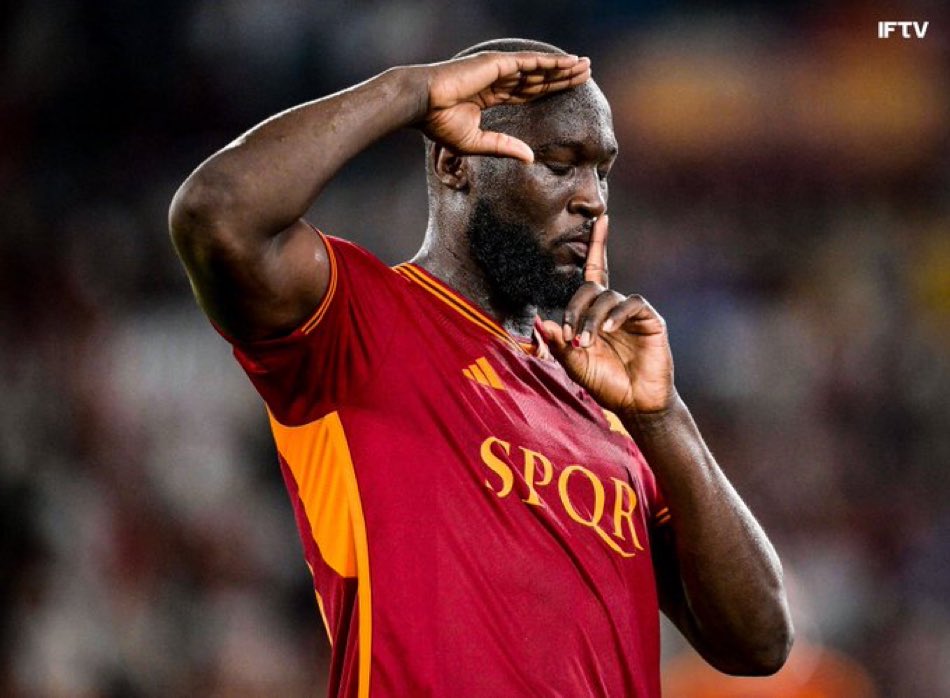 IFTVofficial's tweet photo. Lukaku gets the FIRST goal of the De Rossi era at Roma. 

Big Rom’s 3 game goal drought… BROKEN https://t.co/LxfeqBIqWb