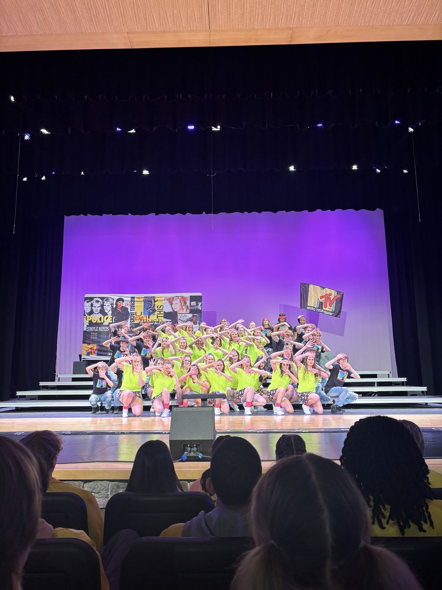 JOHNSTON SHOWZAM tweet media