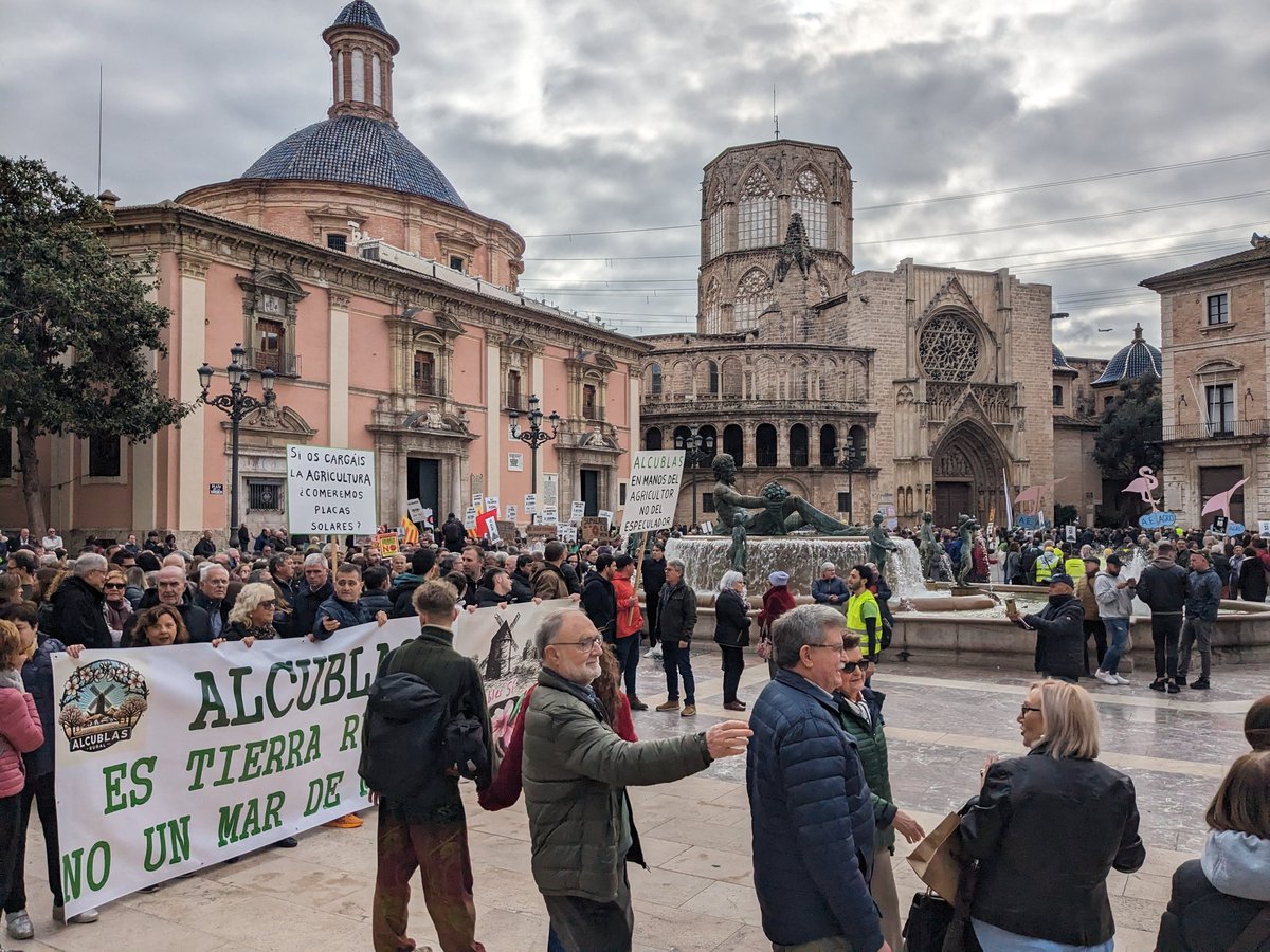 RenovablesSIperoNOasi tweet media