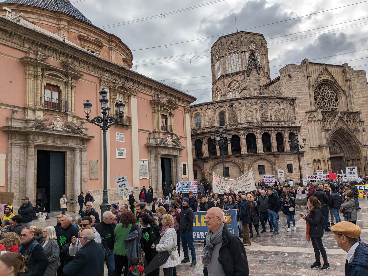 RenovablesSIperoNOasi tweet media