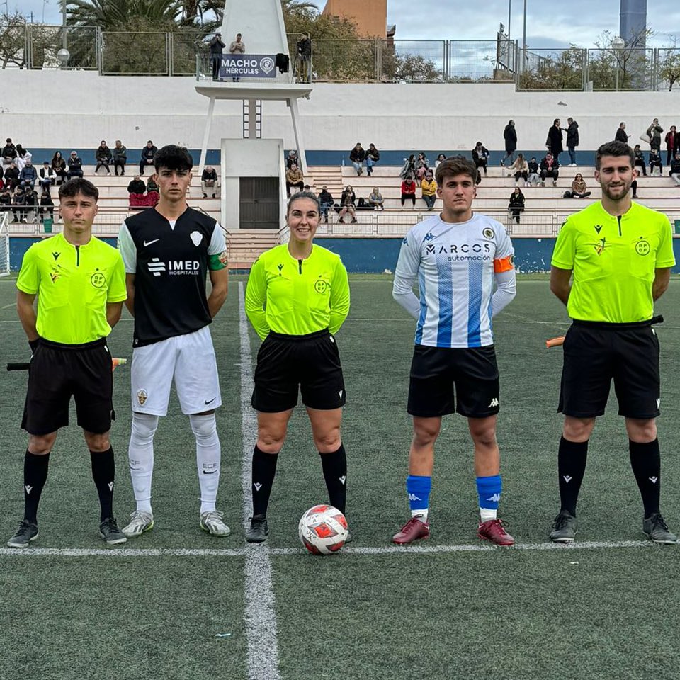 futbolbaseECF's tweet photo. ¡Nos llevamos el derbi de Liga Nacional en Alicante! 🤍💚🤍

1️⃣ Hércules CF A
2️⃣ #ElcheCF B

👏 ¡Enormes, chicos! 

#MuchoElche https://t.co/rTdhH8smKW