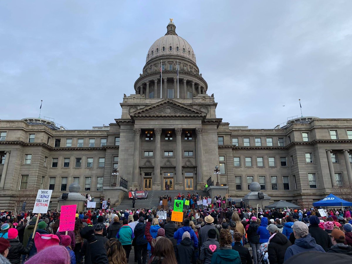 thenorthend's tweet photo. Always inspired by the power of women. Pic by @terri94usc from 2019.
#IdahoWomensMarch #idaho #boise #WomensMarch #idpol #reproductiverights #womenshealth #savedemocracy #stopthemob #saveourpublicschools #nobookbanning #climatecrisis #blacklivesmatter📷 @the208KTVB @KTVB https://t.co/5VTO4XKTl7
