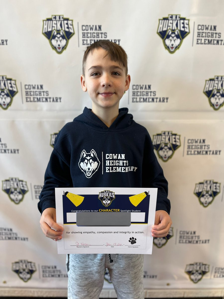 Our first Six C’s!! 🎉 
So much #DeepLearning happening with these incredible students at <a href="/cowanelementary/">Cowan Heights School</a>  
<a href="/NLSchoolsCA/">NLSchools</a> <a href="/MrsLannon_CHE/">Mrs. Lannon</a>