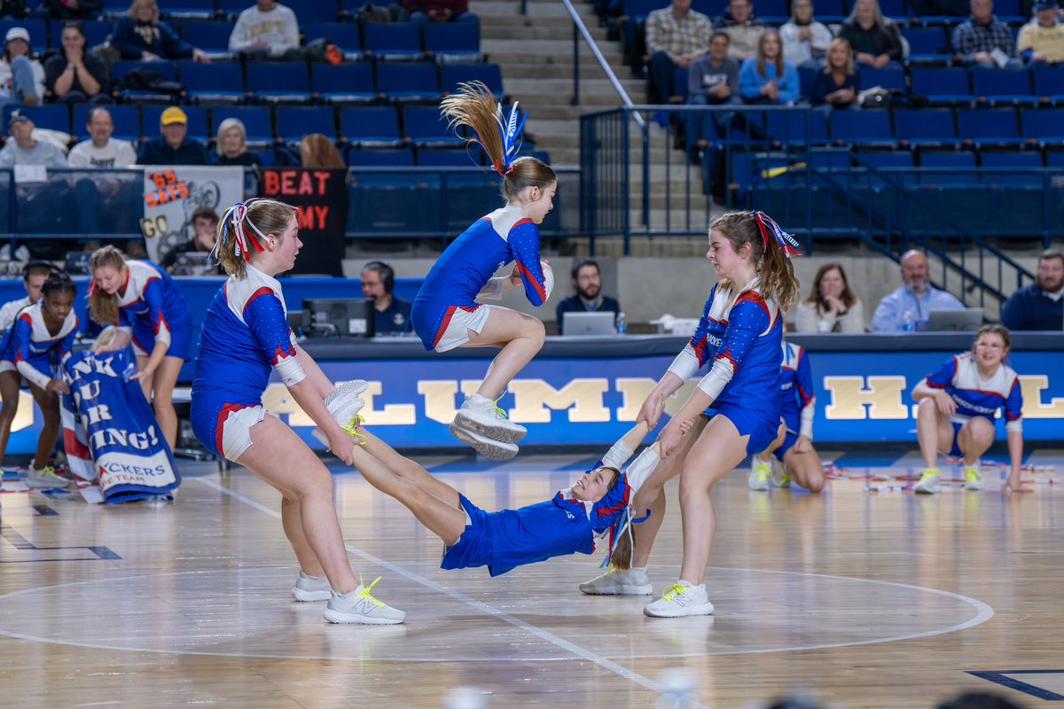 NavyAthletics's tweet image. The Firecrackers are always a fan favorite🤩

#GoNavy | #BeatArmy