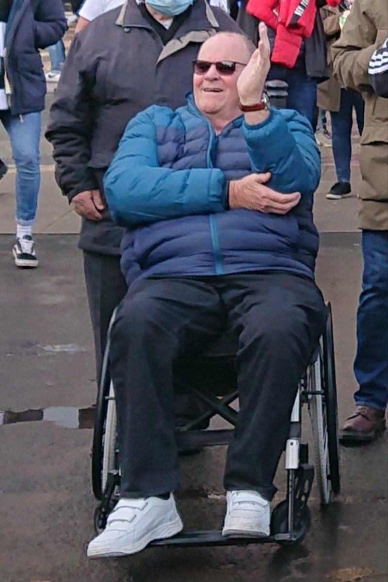 South Shields Mag ⚪⚫⚪⚫ ⚽ 🇸🇦 🇬🇧 ساوث شيلدز ماج (@ransonkenny) on Twitter photo RIP to one of the nicest guys I've ever crossed paths with, the banter on #NUFC match days will never be forgotten 💔 <a href="/SteveWilk19/">Steve Wilkinson</a> RIP to one of the nicest guys I've ever crossed paths with, the banter on #NUFC match days will never be forgotten 💔 <a href="/SteveWilk19/">Steve Wilkinson</a>
