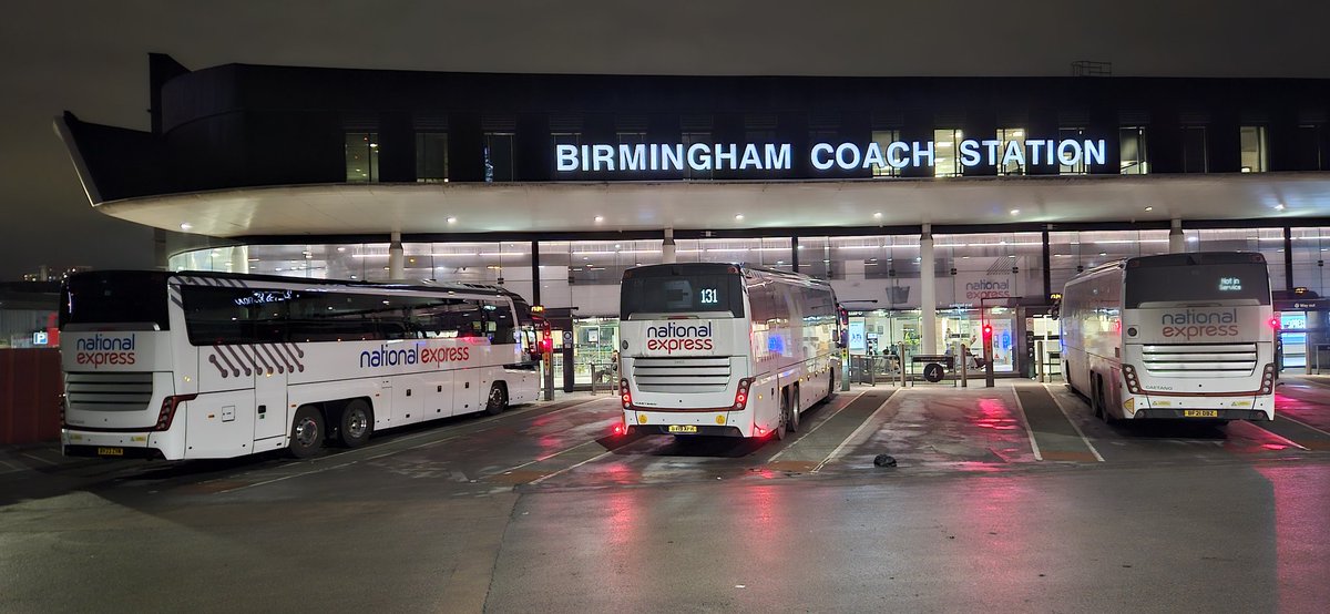Here we are again. Nice and early arrival and ready for on time departure back to Bradford. <a href="/StagecoachYrks/">Stagecoach Yorkshire</a> <a href="/nationalexpress/">National Express</a> <a href="/NXCareers/">National Express Careers</a>