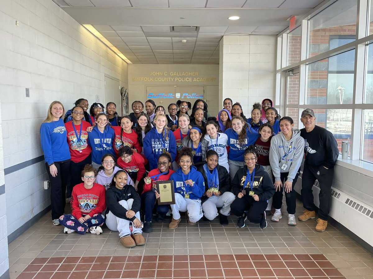 NBabAthletics's tweet photo. Section 11, League 2 Indoor Champions!!!! @NBHSPrincipals @NBSuptDrG @KimSkillen @SectXISuffolk @ArtWithMsLambo https://t.co/D62pPLAUq9