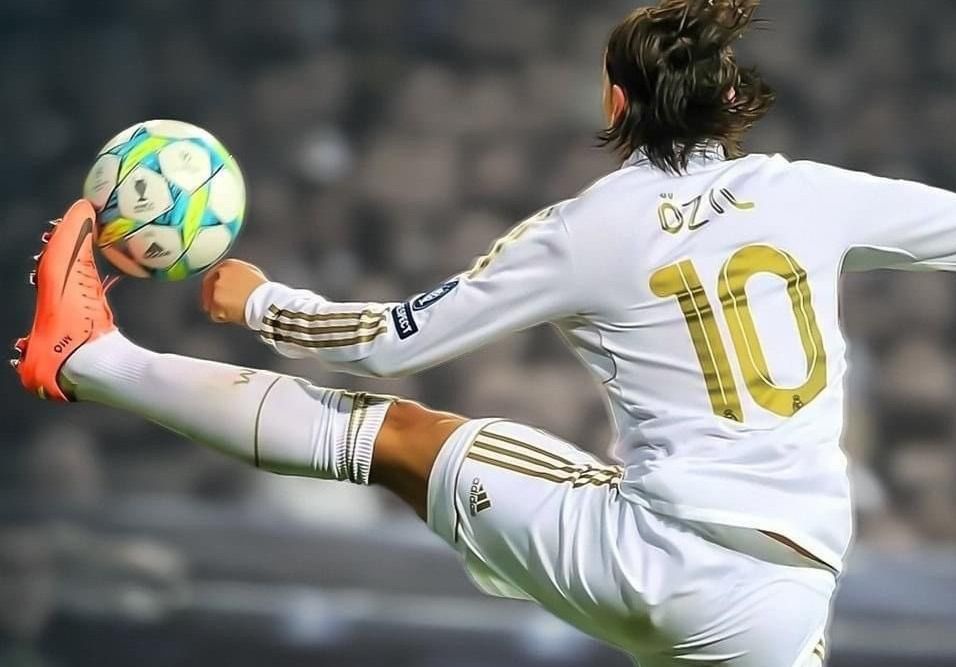 (fan) Danik tweet media