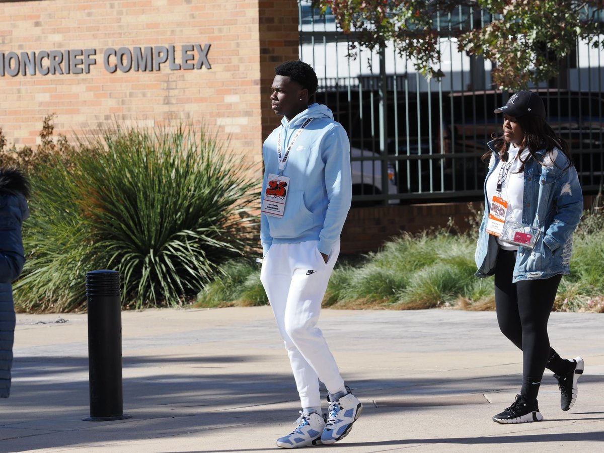 2025 Kilgore CB Jayden Sanders at the Texas junior day

@On3Recruits profile: on3.com/db/jayden-sand…