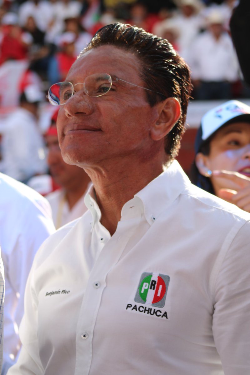 benjamin_rico's tweet photo. Hoy termina para mi un gran ciclo como Presidente del @PRI_Pachuca  en mi alma solo hay LEALTAD para mi Partido y AGRADECIMIENTO para las y los militantes comprometidos. 

Tengan por seguro que sin importar mi destino, pondré  todo mi corazón ❤️ para construir un mejor futuro. https://t.co/2eHDMbuB7V