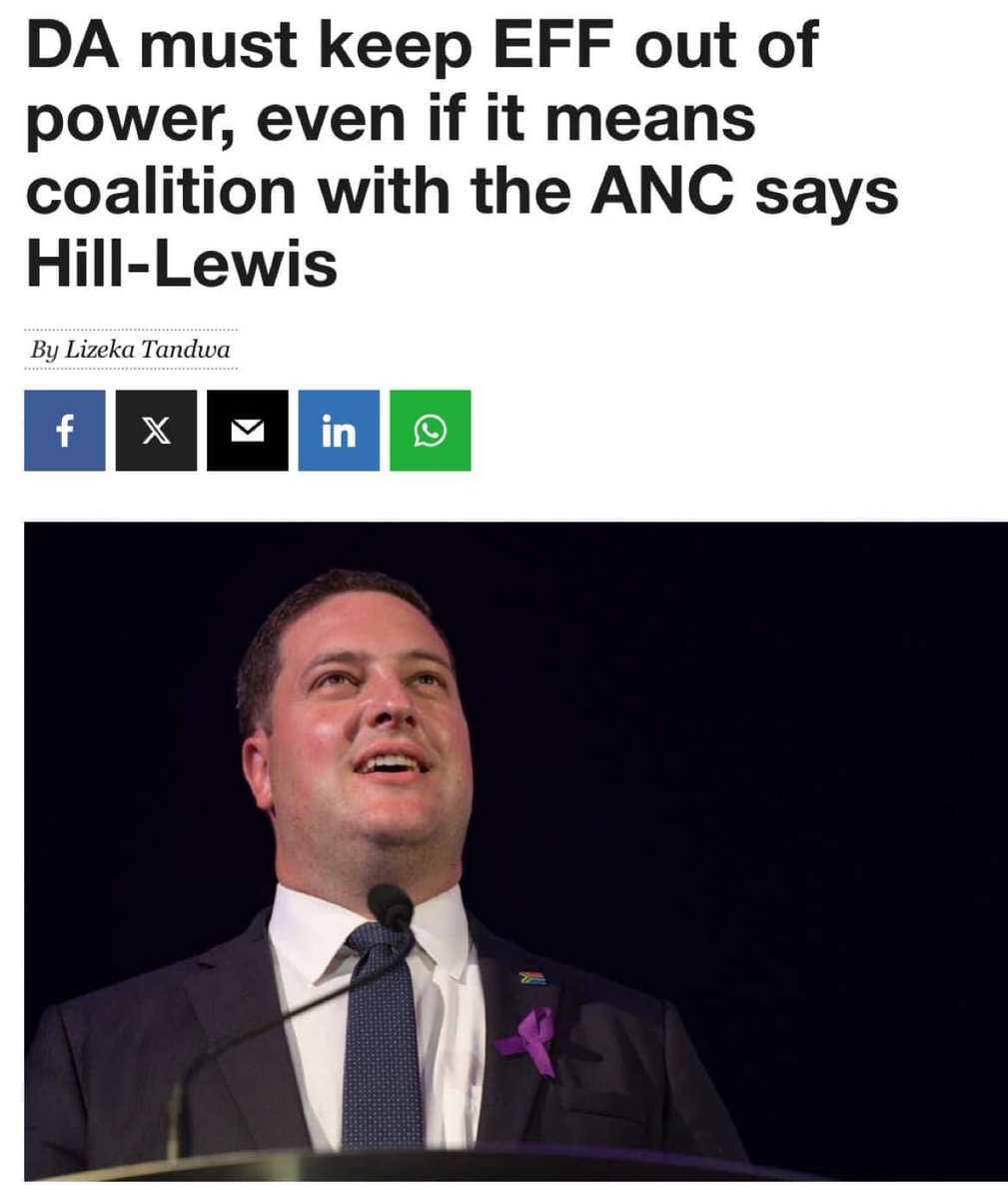 wandile24796727's tweet photo. The racist @Our_DA declared us enemy number 1 unprovoked and now they are running around like headless chicken feeling the pressure of the presence of the EFF in the Western Cape.
We are taking them head on, toe to toe, umntu emntwini, isukile. #DontVoteDA https://t.co/fYQCUrsLIO