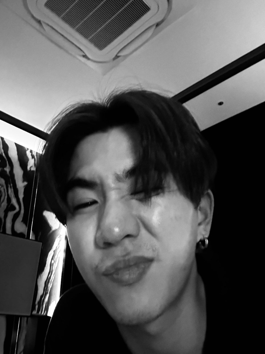 perthppe's tweet photo. 🥸😅 https://t.co/5HjQ9ocTeu