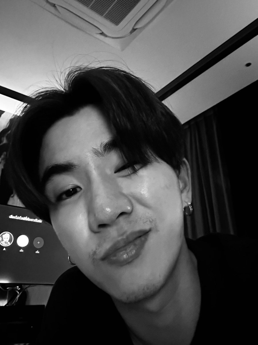 perthppe's tweet photo. 🥸😅 https://t.co/5HjQ9ocTeu