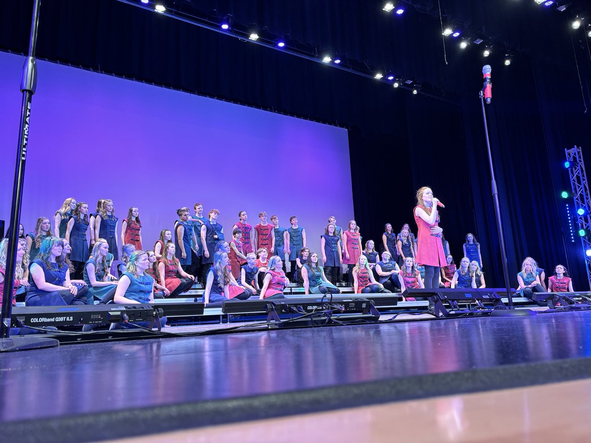JOHNSTON SHOWZAM tweet media