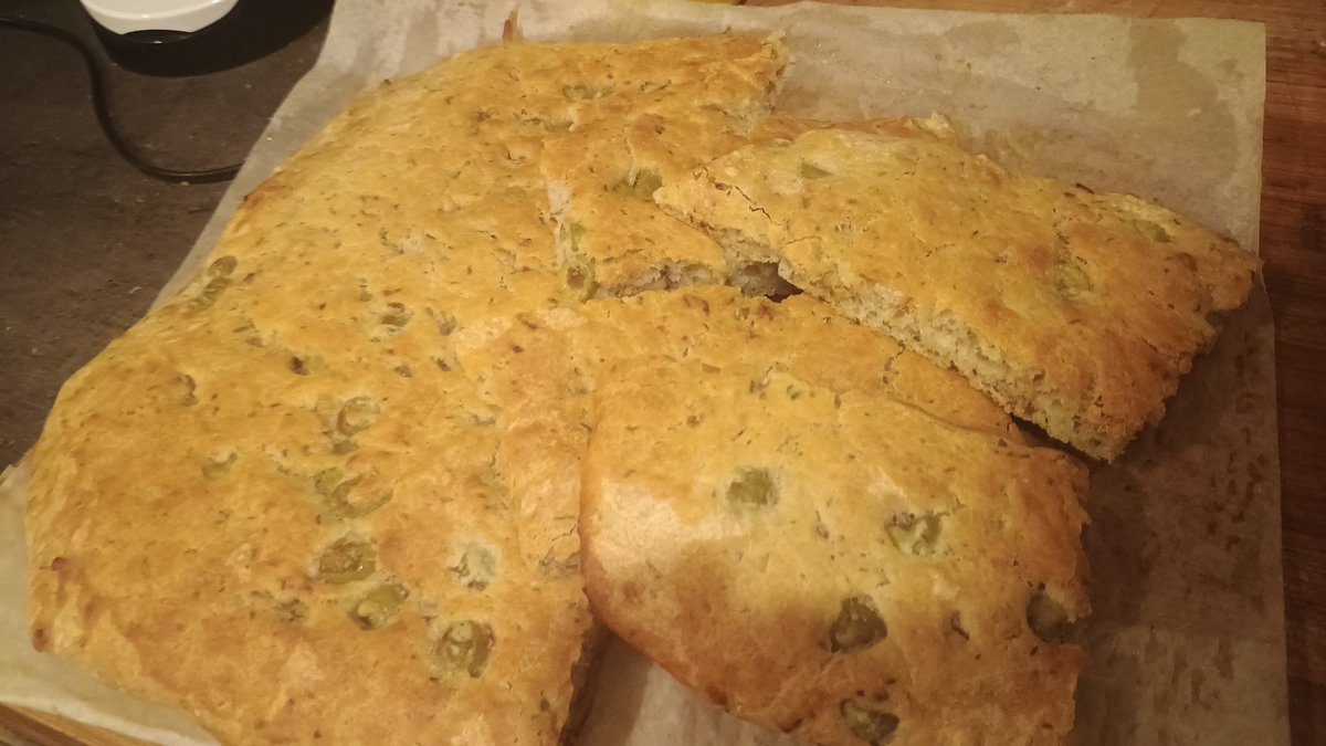 Medvjed's tweet image. Dneska ji pekl @Plisen2 #Foccacia