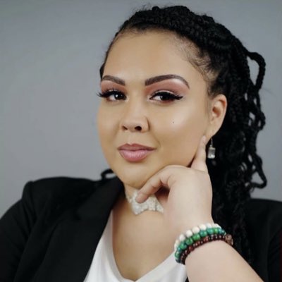 CEOLexiCouture's tweet photo. #NewProfilePic https://t.co/gWJSV6S48R