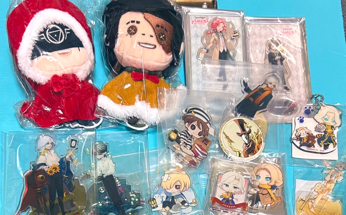 k23_an's tweet photo. 【譲渡】第五人格　一番くじ　スイパラ　東京タワー　ラスカル　クリスマス　お正月　アクスタ　卓上フィギュア　アニカフェ

譲)写真家、占い師、納棺師、墓守、探鉱者、囚人、芸者、白黒無常、傭兵、調香師、血の女王、祭司、使徒、泣き虫、黄衣の王、彫刻師、結魂者等

求)定価＋送料

続きます→ https://t.co/GoceU4hyDZ
