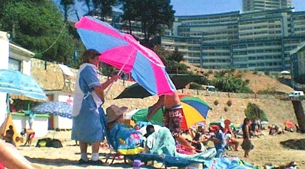 alb0black's tweet photo. Hace 14 años :
Playa Los Lilenes de Concón, 20 de enero de 2010.
#Chile #Concon https://t.co/YSKjvLWQUV