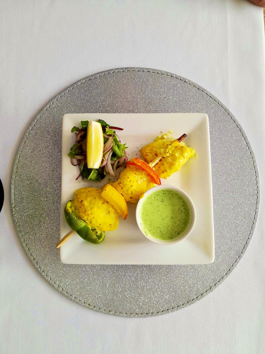 culinaryharbor's tweet photo. 🐟🔥 Dive into the sizzling tale of Amritsari Fish Tikka – where fish met flames and flavor had a dance-off! 💃🔥 Originating in the culinary wizardry of Amritsar, this dish has adapted across India like a flavor nomad🇮🇳 #AmritsariMagic #FishTikkaChronicles #FlavorBollywood https://t.co/htDUdtfkKe
