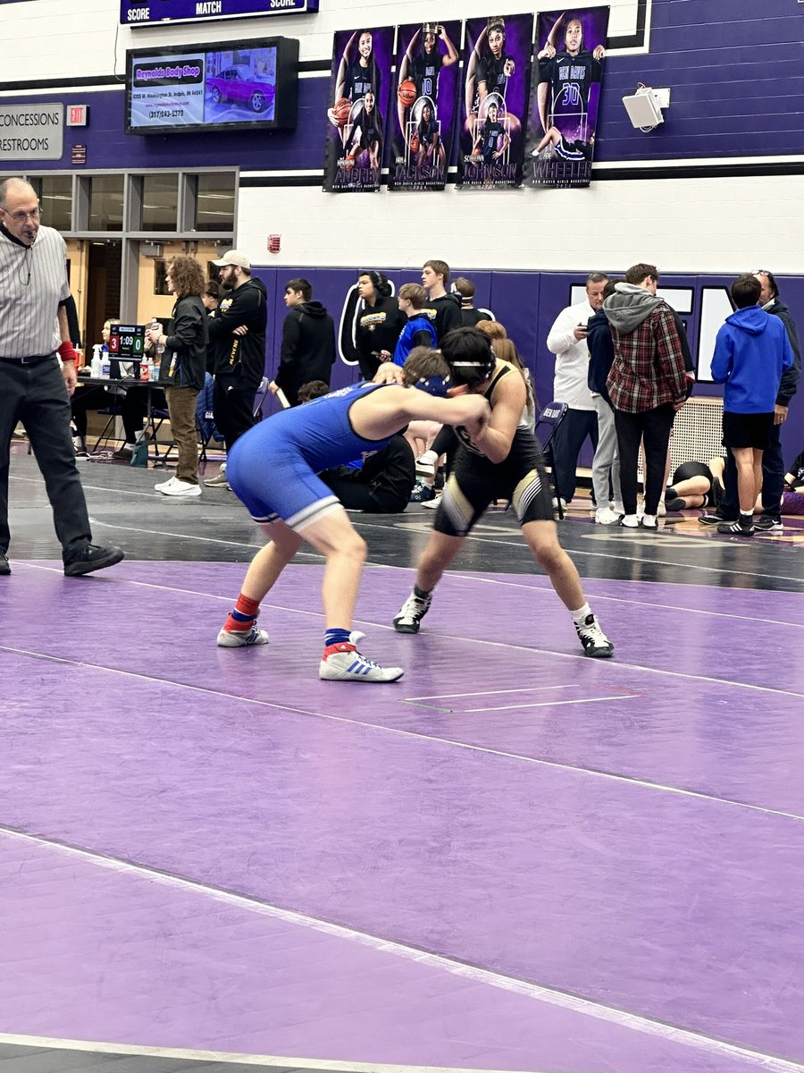 GBWrestlers's tweet photo. Gian Diaz win by decision
#GBWrestlers
#JVState https://t.co/6z4M9EOjQ9