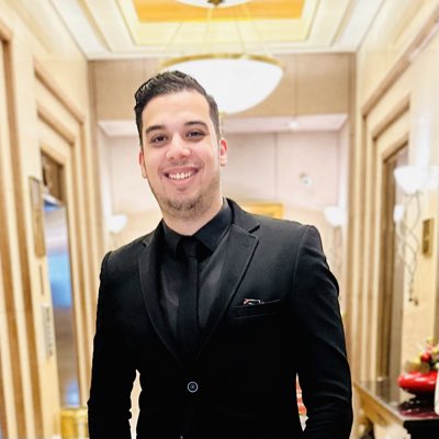 MoradDesouky's tweet photo. #NewProfilePic https://t.co/ZXNSKj9aRt